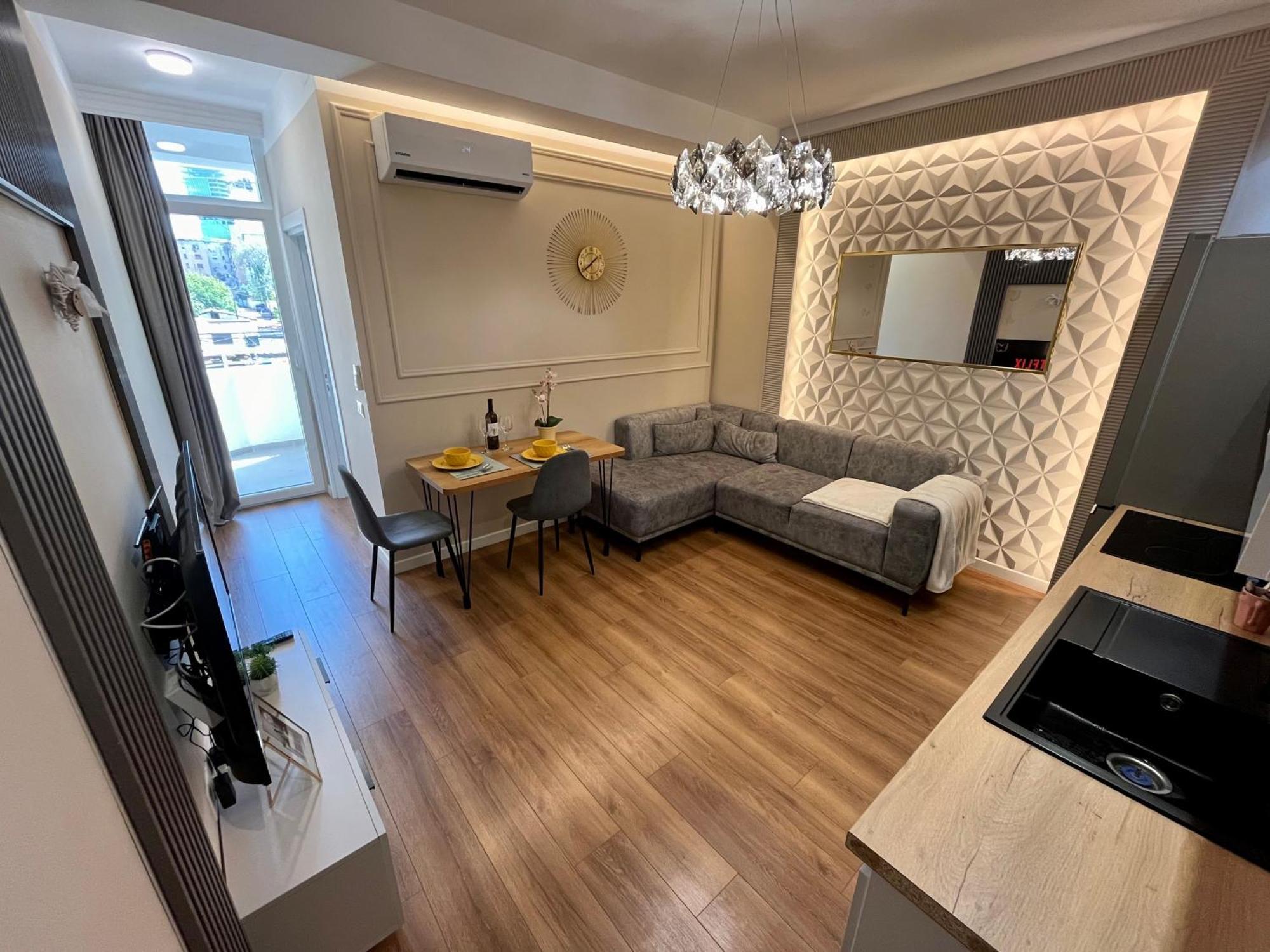 City Center Cozy Apartment Tiran Dış mekan fotoğraf