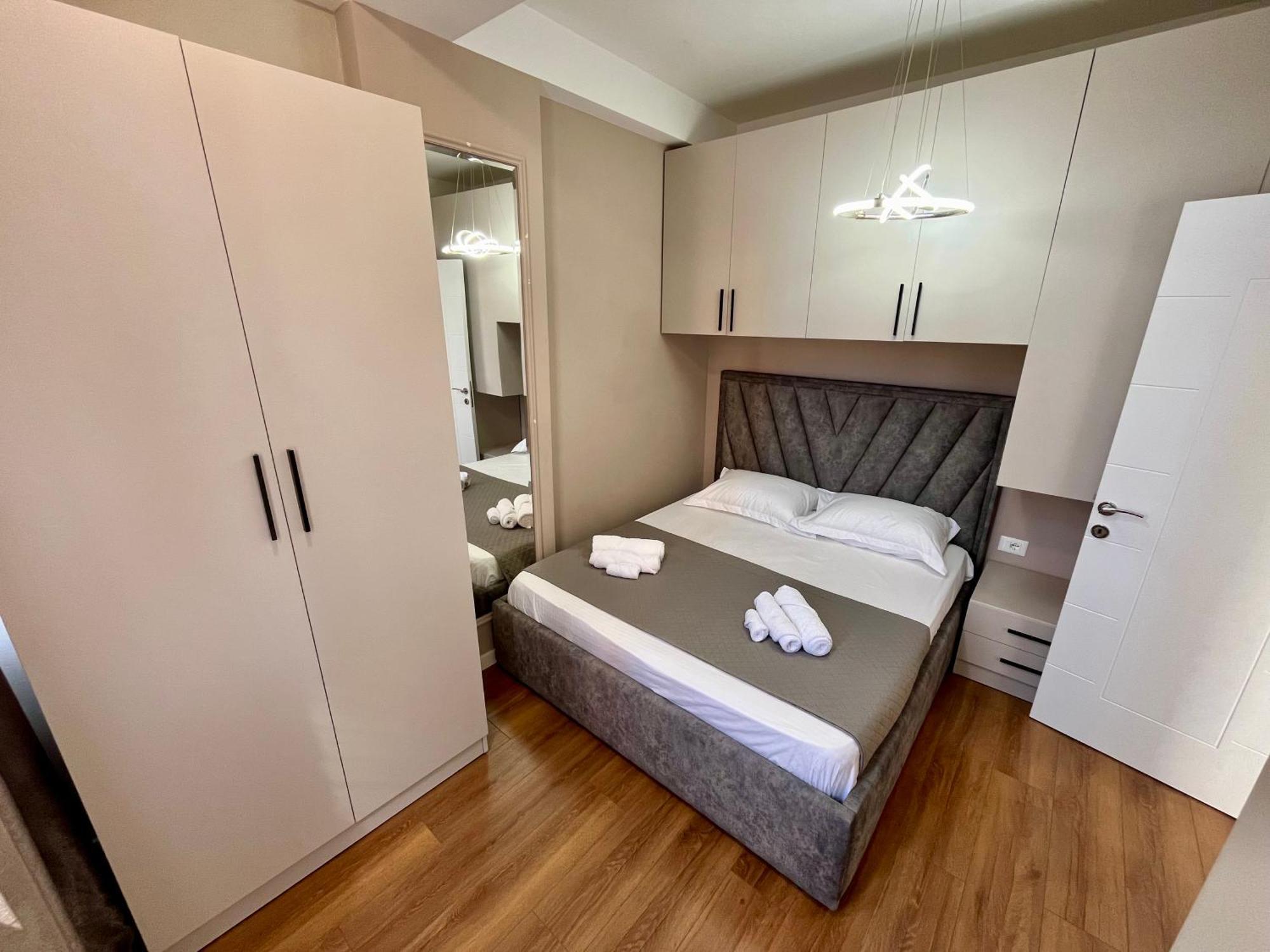City Center Cozy Apartment Tiran Dış mekan fotoğraf