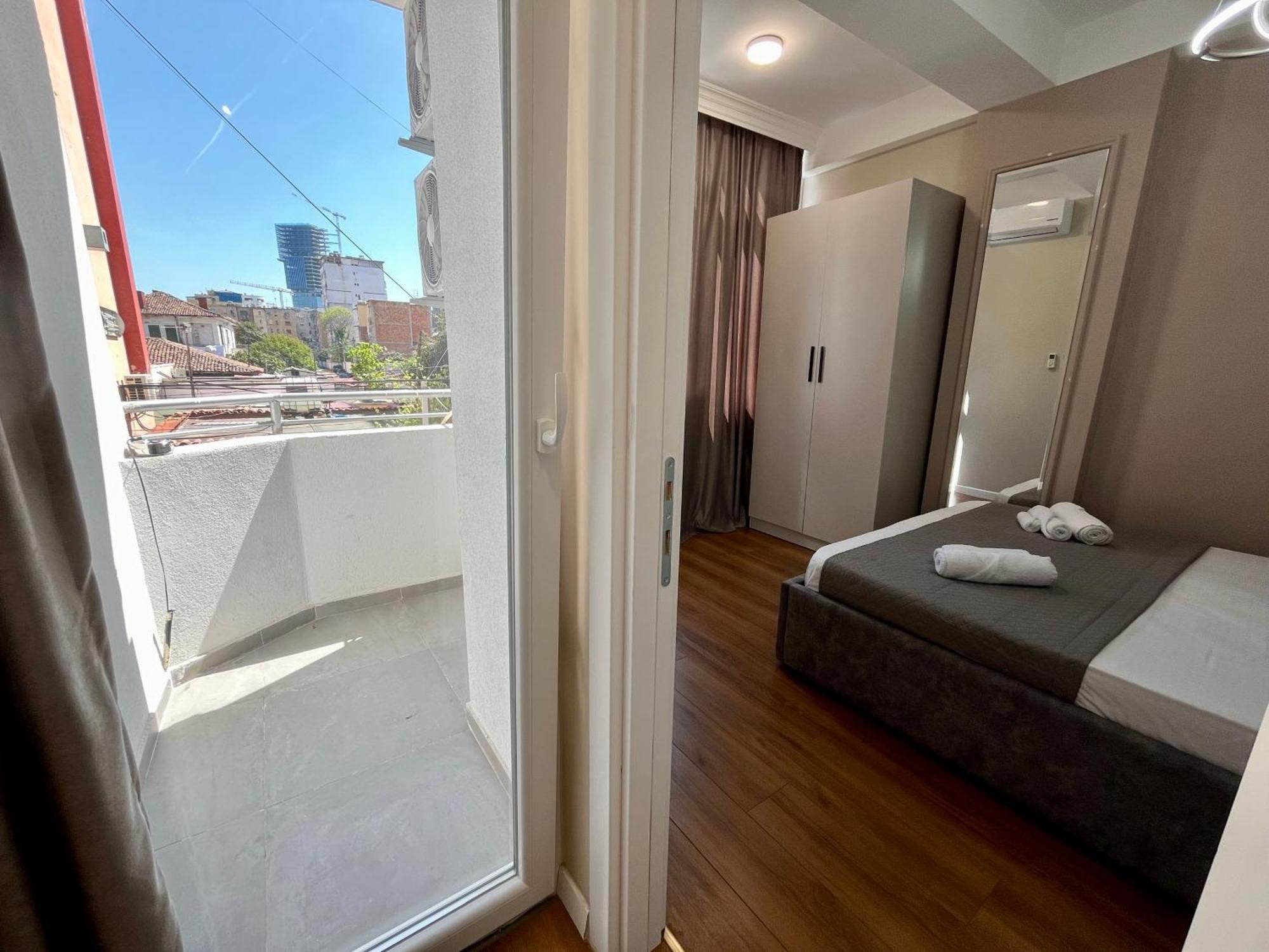 City Center Cozy Apartment Tiran Dış mekan fotoğraf
